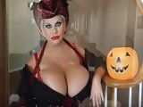 Follada anal interracial en la fiesta de disfraces de halloween